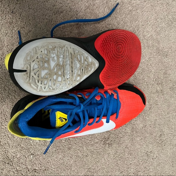 Nike GS Zoom Freak 2 bright crimson size 6 youth - Picture 4 of 8